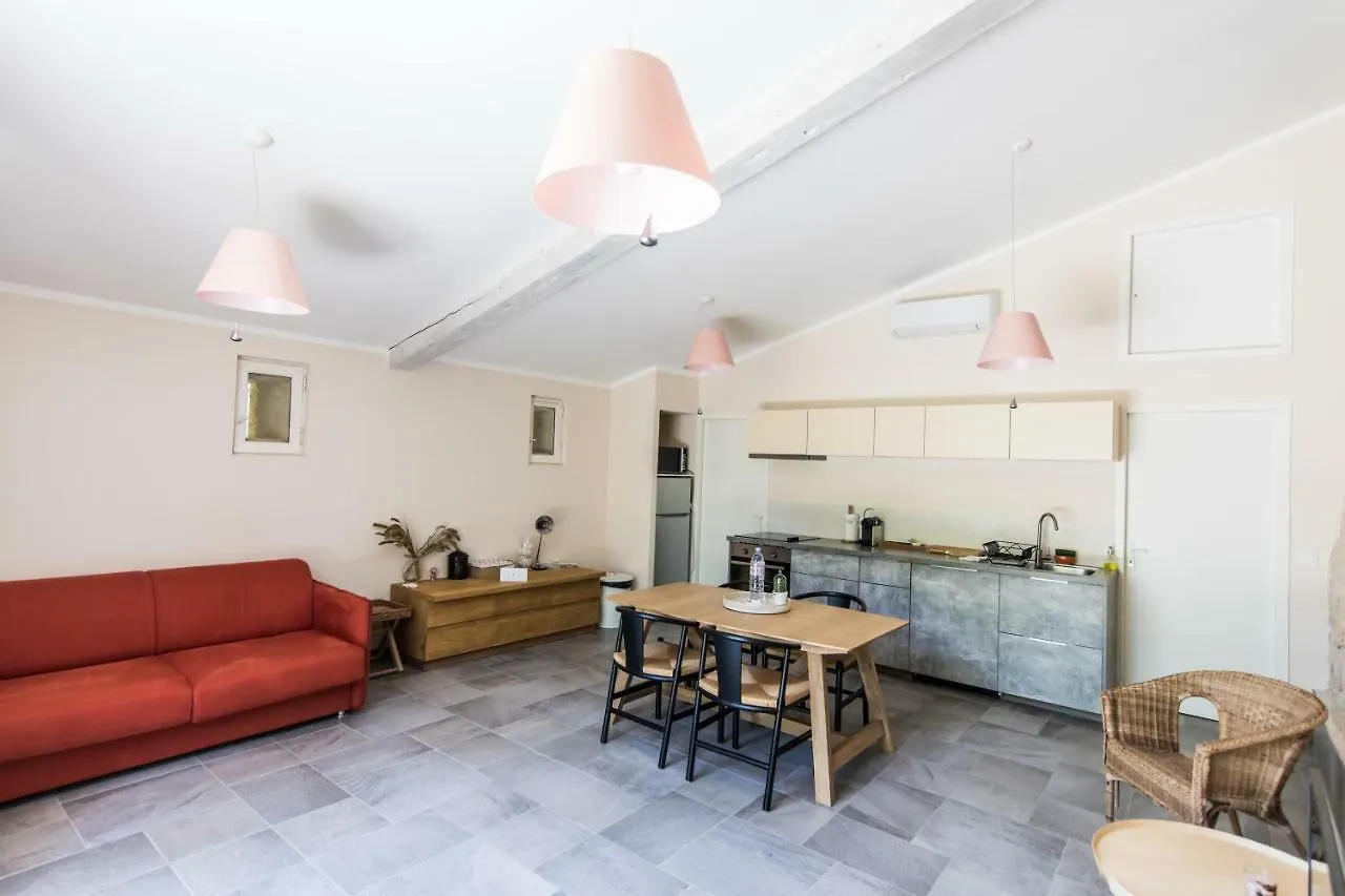 Bastide De Ganay - Saint Jerome Bed & Breakfast Aix-en-Provence 2*,